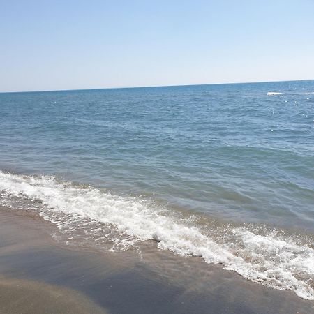 Trilocale Lido Di Roma Leilighet Lido di Ostia Eksteriør bilde