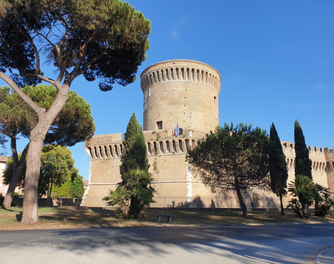 Trilocale Lido Di Roma Leilighet Lido di Ostia Eksteriør bilde